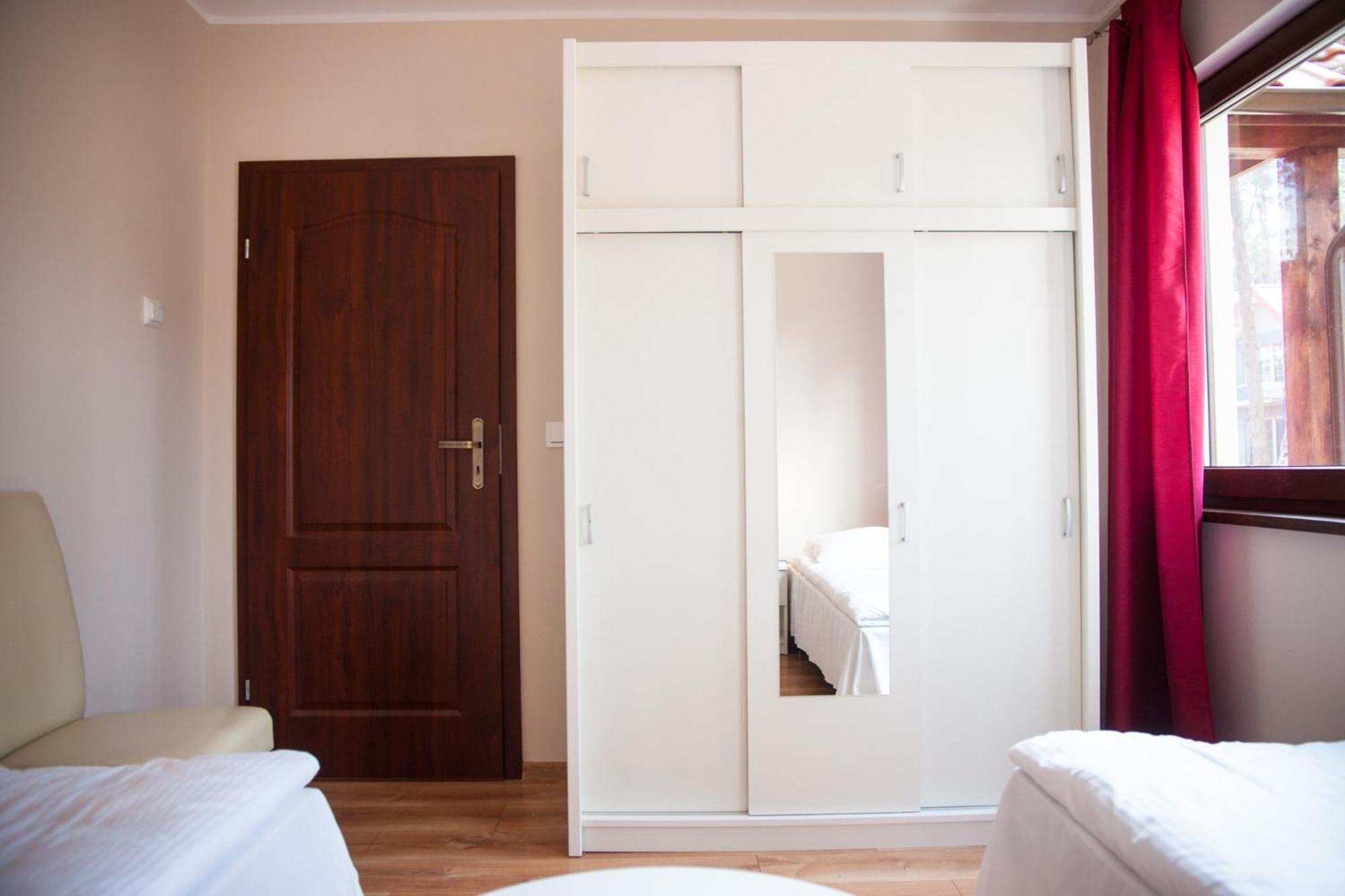 Apartamenty Niegocin Wilkasy Cameră foto